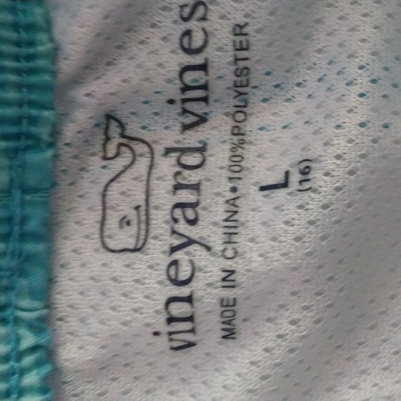 Vineyard Vines Boys Swimsuit Suit 16 EUC - Picture 5 of 5